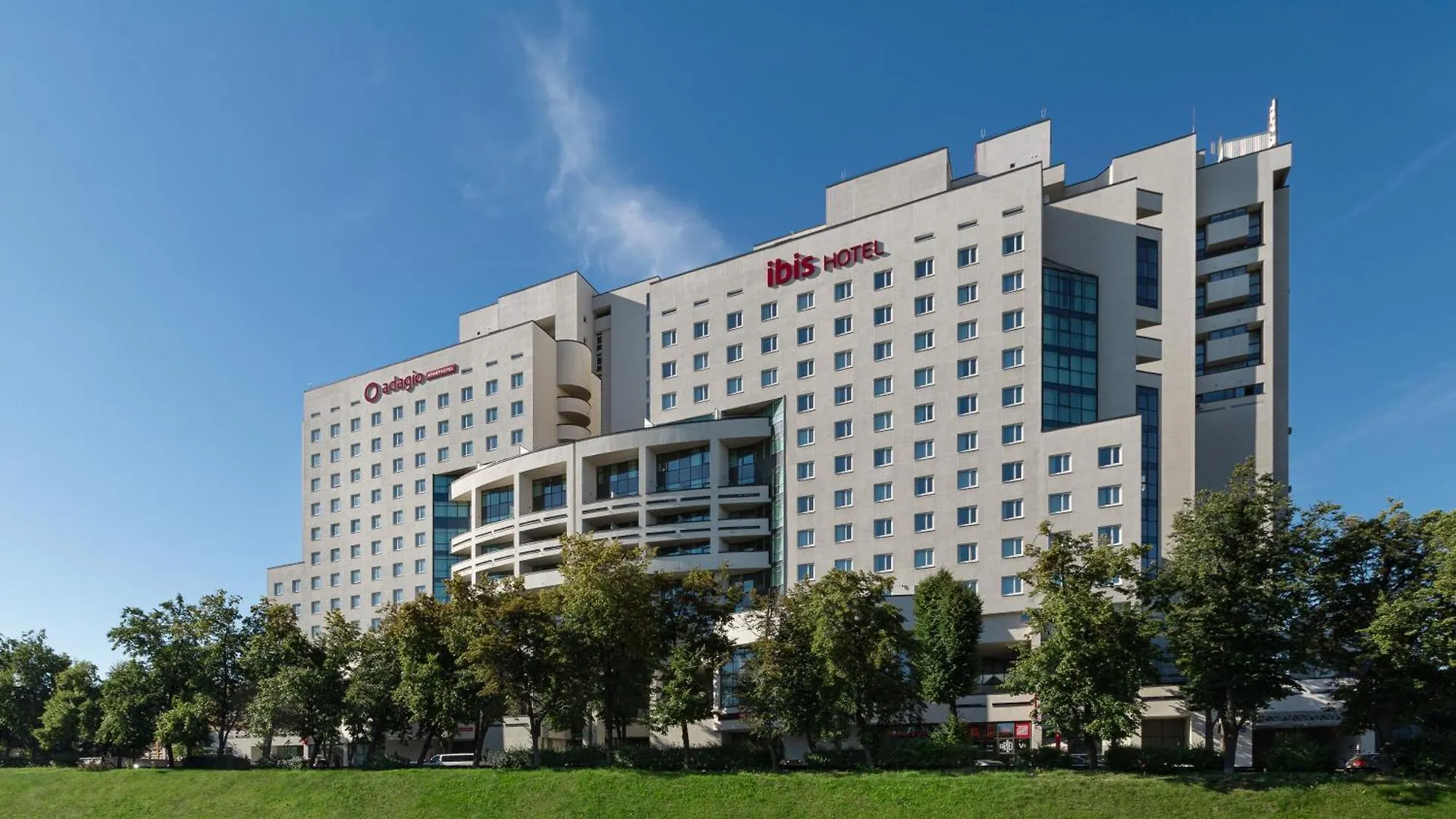 Ibis Kyiv Beresteiska 3*,  Ukraine