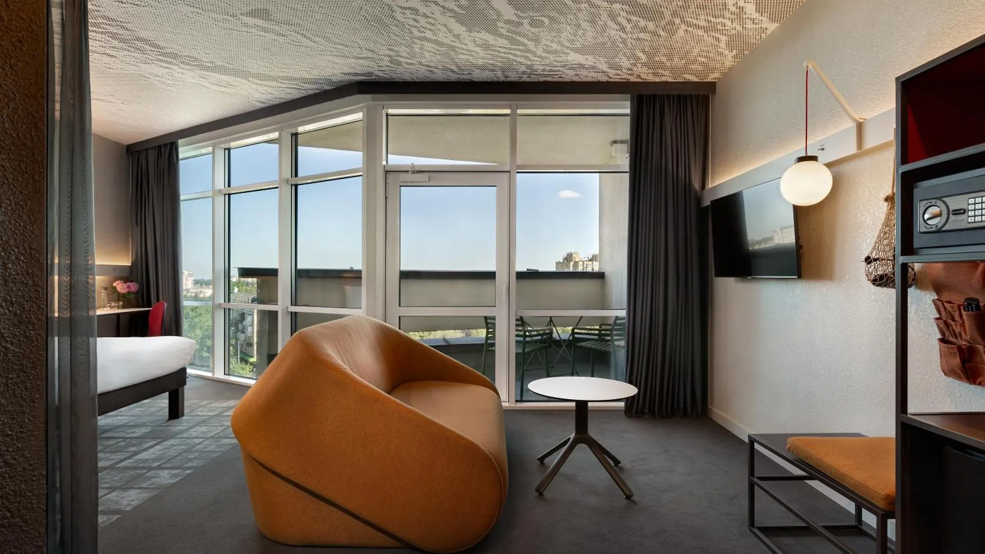 Ibis Kyiv Beresteiska Hotel