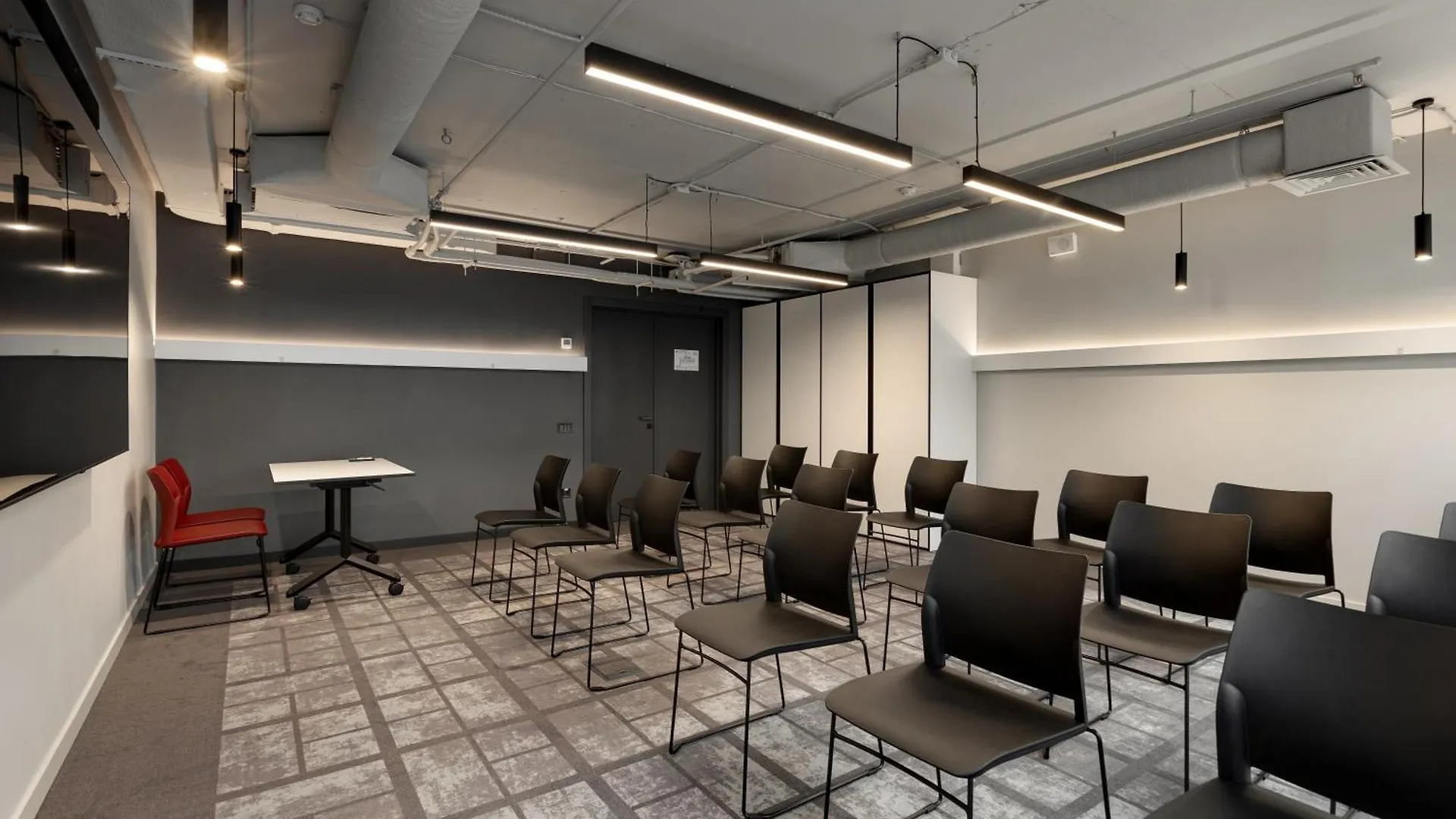 Ibis Kyiv Beresteiska