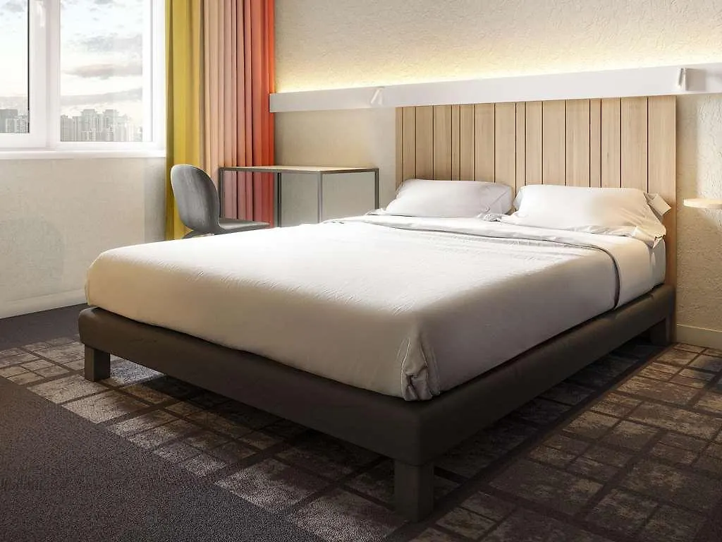 Ibis Kyiv Beresteiska Otel