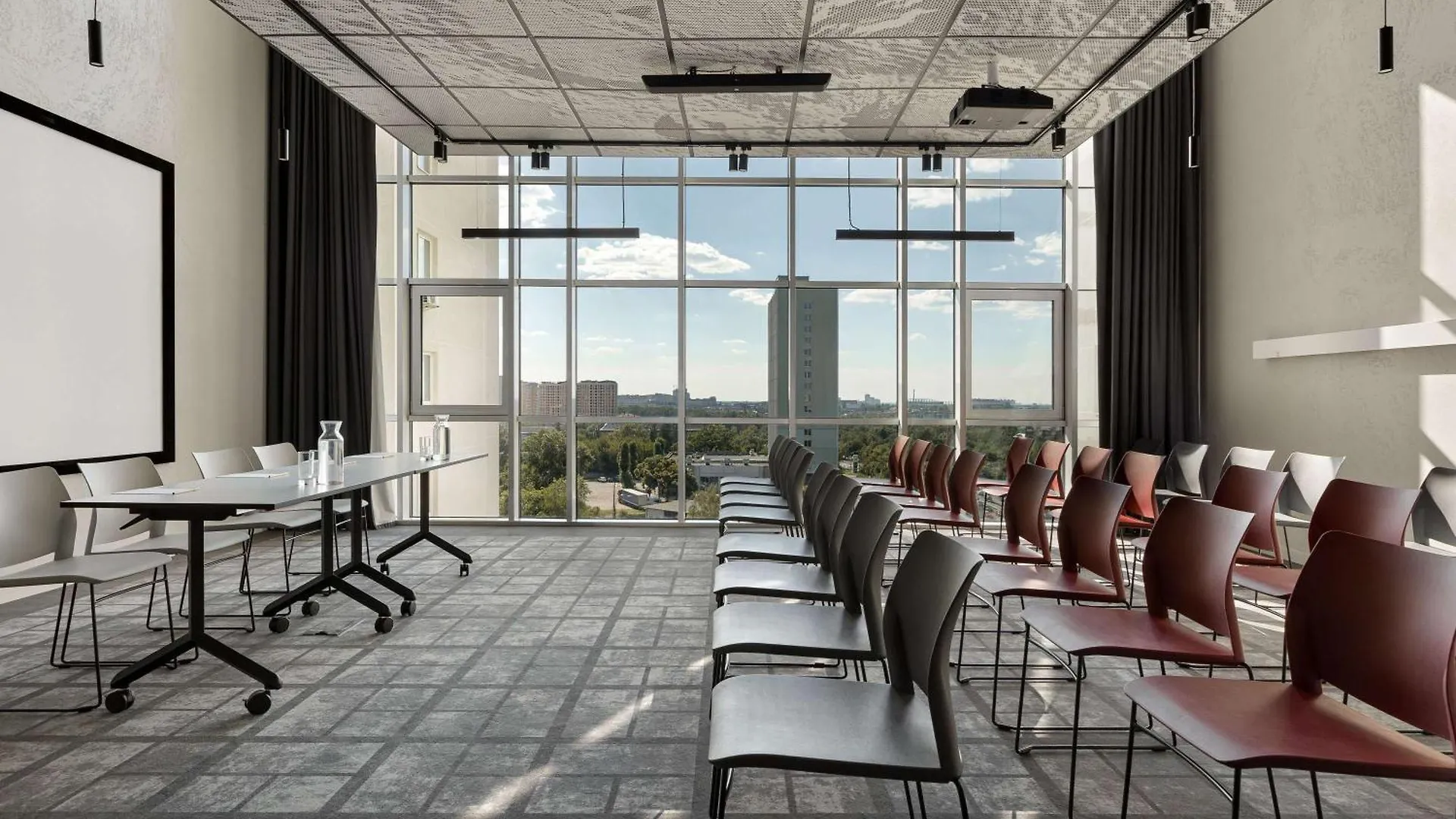*** Otel Ibis Kyiv Beresteiska Ukrayna