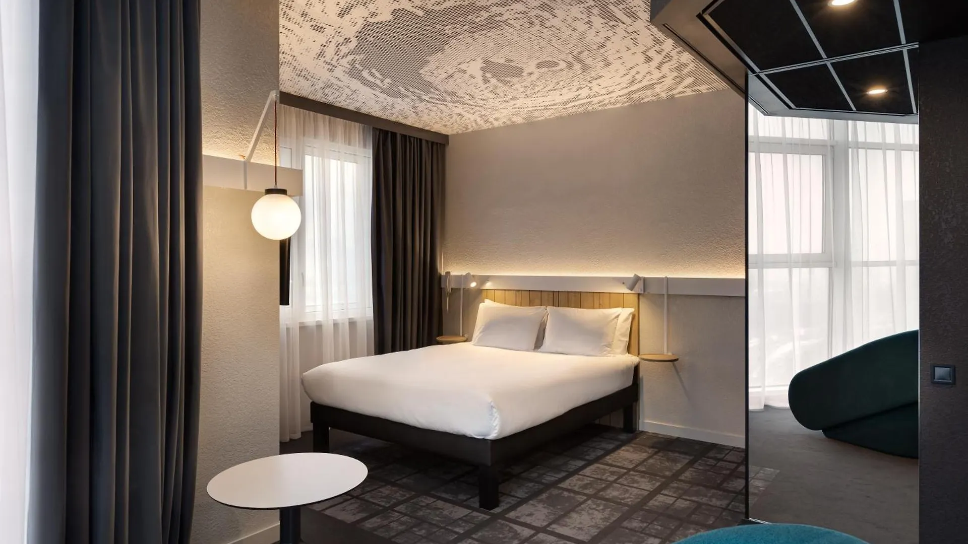 Ibis Kyiv Beresteiska 3*,  우크라이나