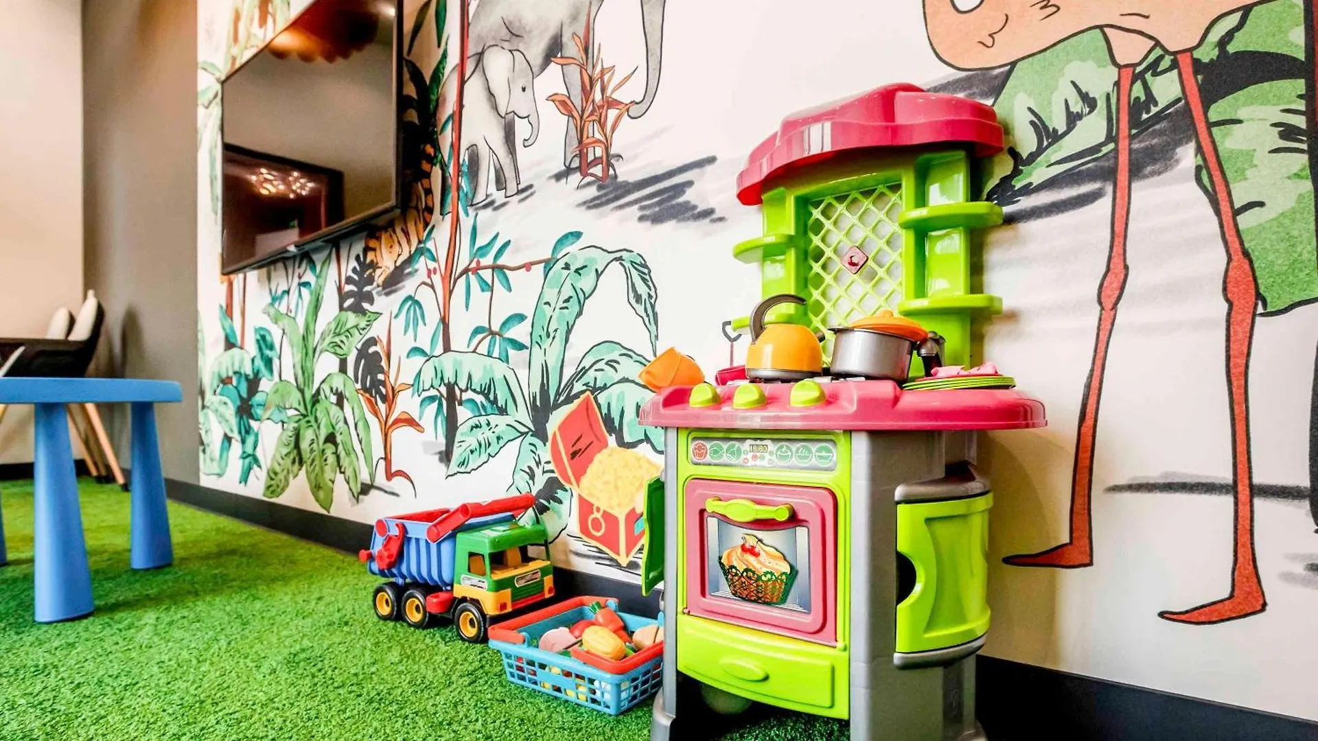 Ibis Kyiv Beresteiska 3*,  우크라이나