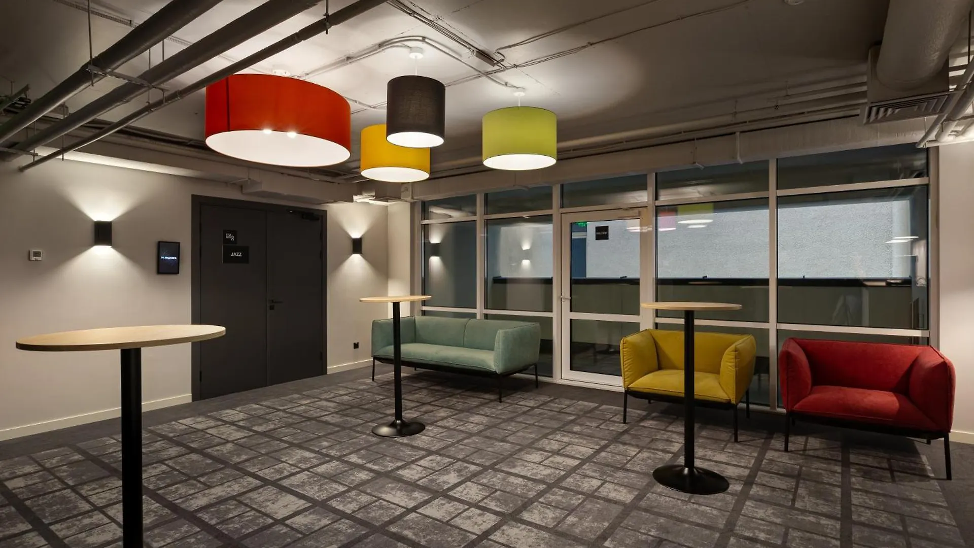 호텔 Ibis Kyiv Beresteiska